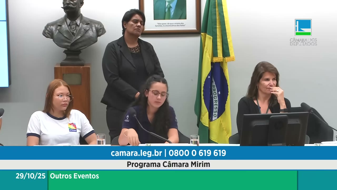 Vídeo do evento em 1:01:51