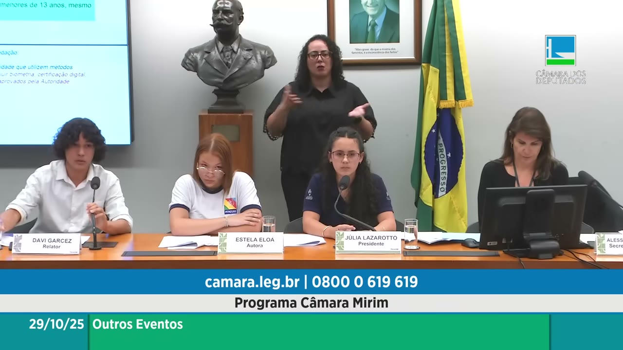 Vídeo do evento em 1:05:38