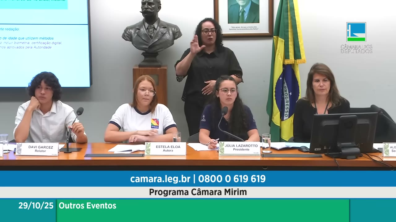 Vídeo do evento em 1:07:55