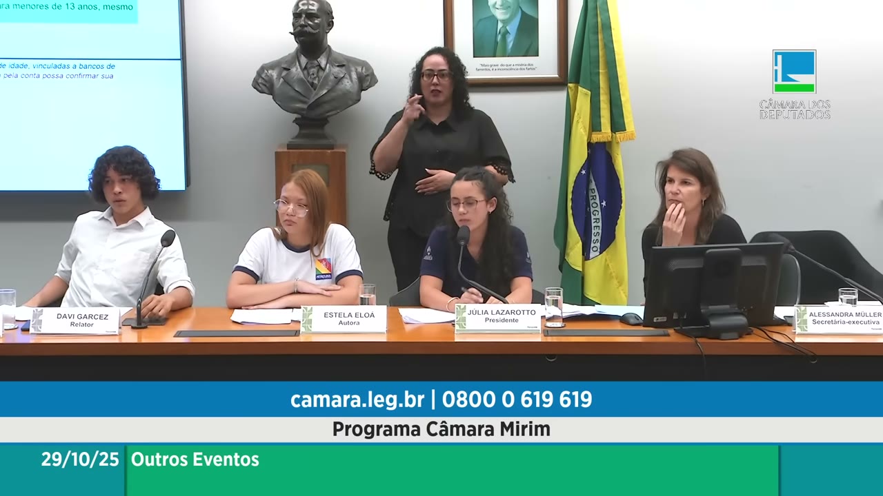 Vídeo do evento em 1:13:54