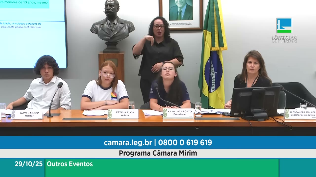 Vídeo do evento em 1:14:34