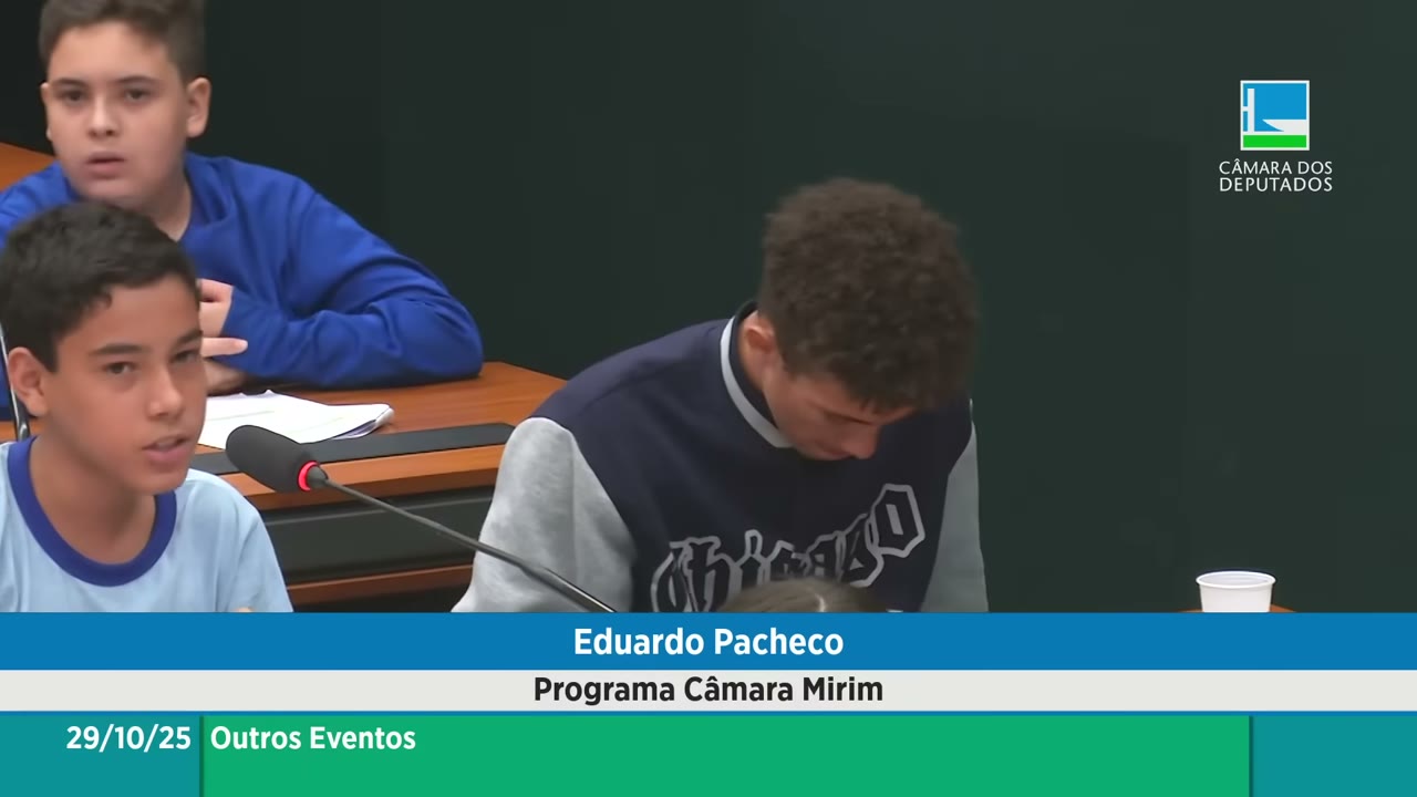 Vídeo do evento em 1:22:43