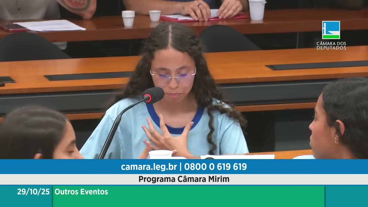 Vídeo do evento em 1:44:58