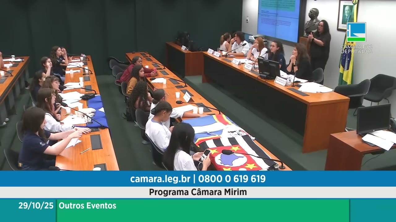 Vídeo do evento em 2:00:39