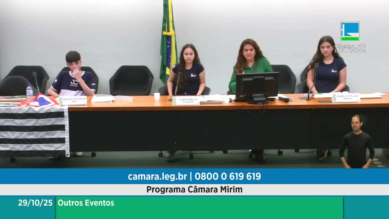 Vídeo do evento em 1:01:00