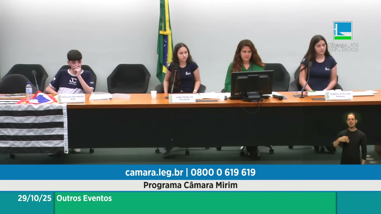 Vídeo do evento em 1:01:43