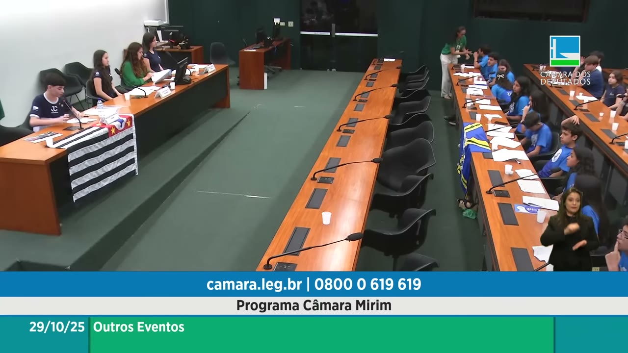 Vídeo do evento em 1:32:41
