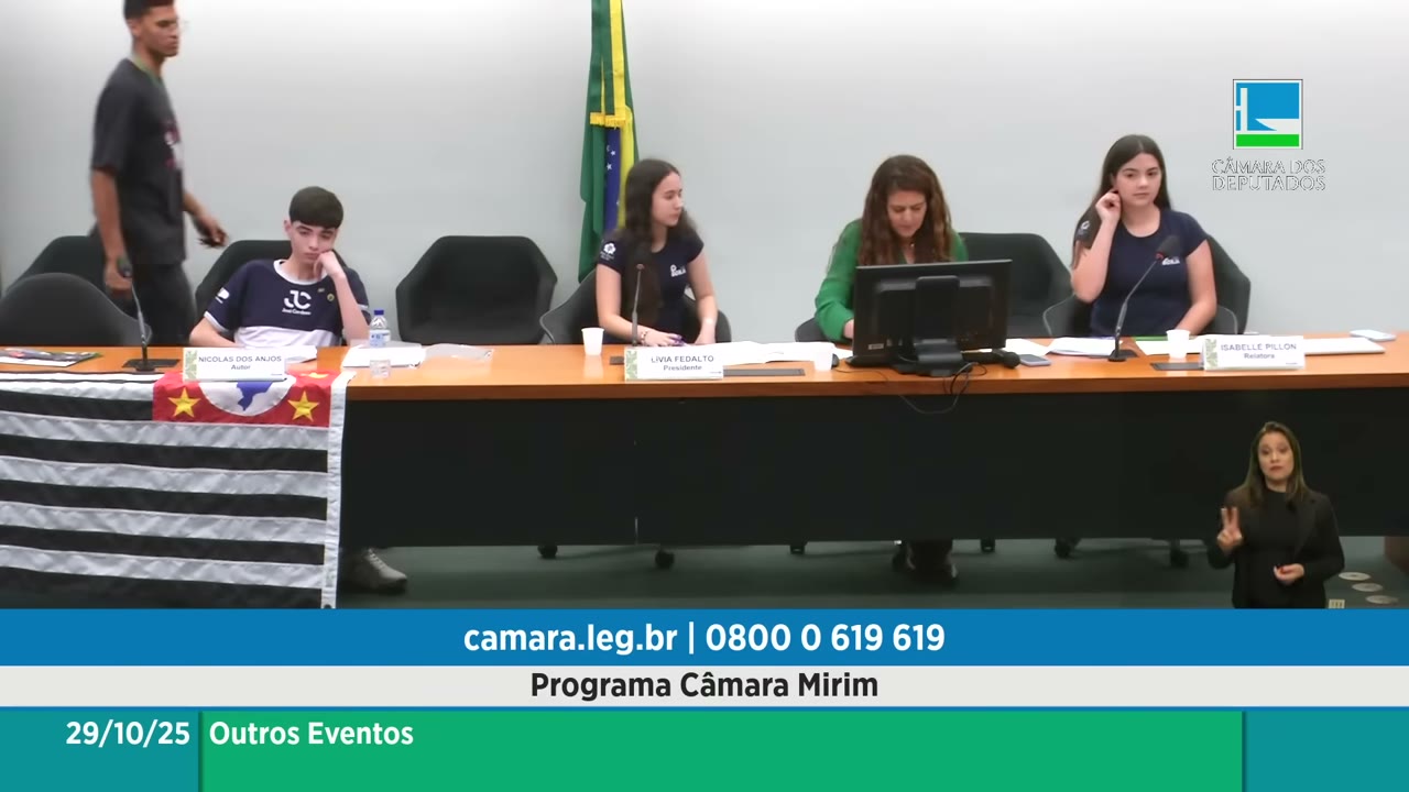 Vídeo do evento em 2:09:03