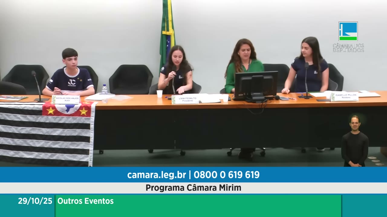 Vídeo do evento em 2:30:55