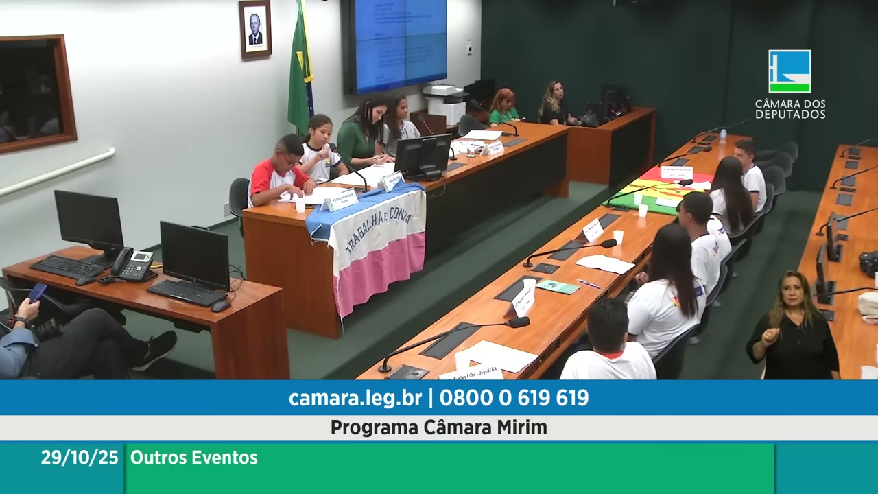 Vídeo do evento em 1:10:01