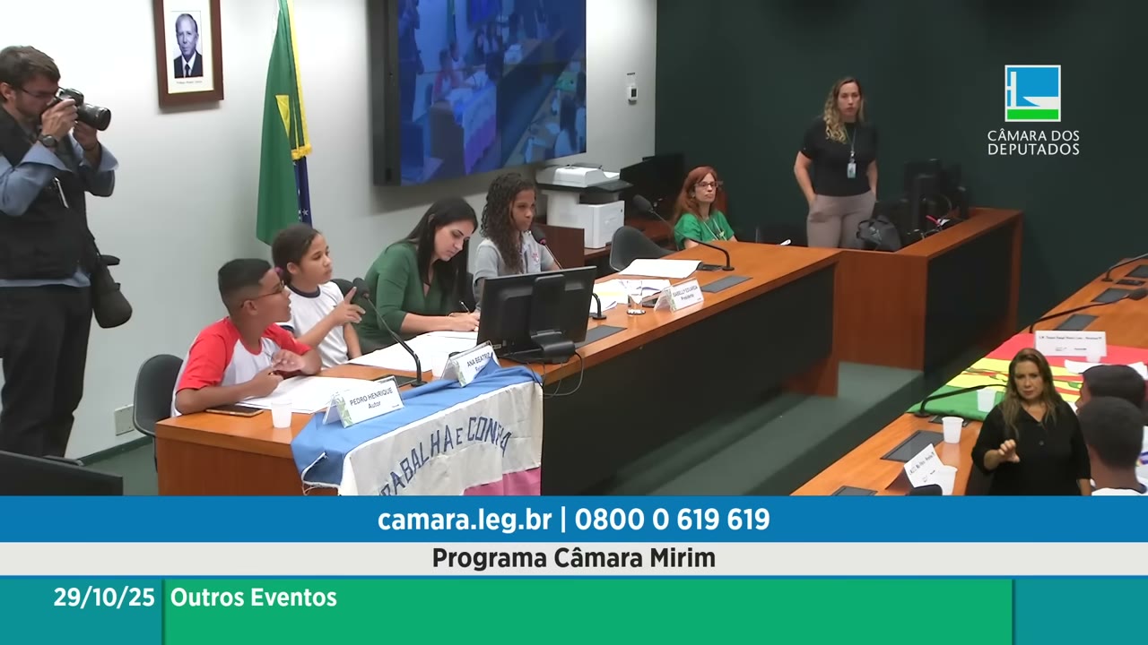 Vídeo do evento em 1:13:23