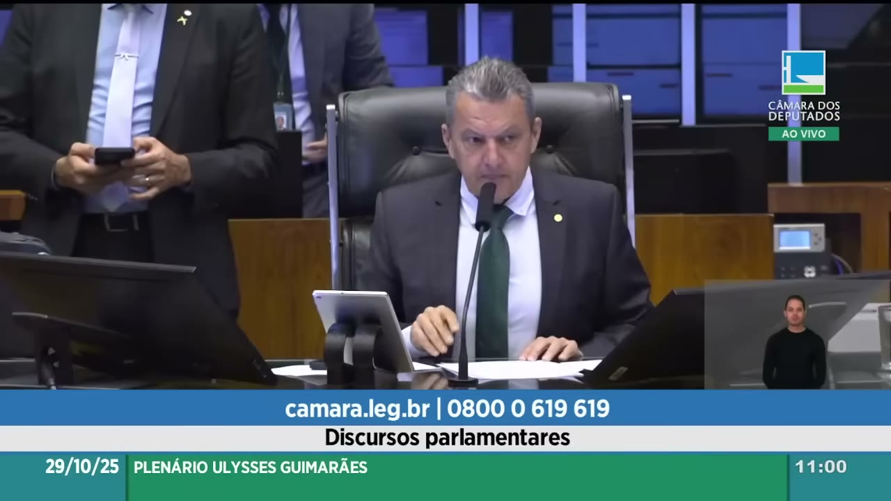 Vídeo do evento em 1:17:35