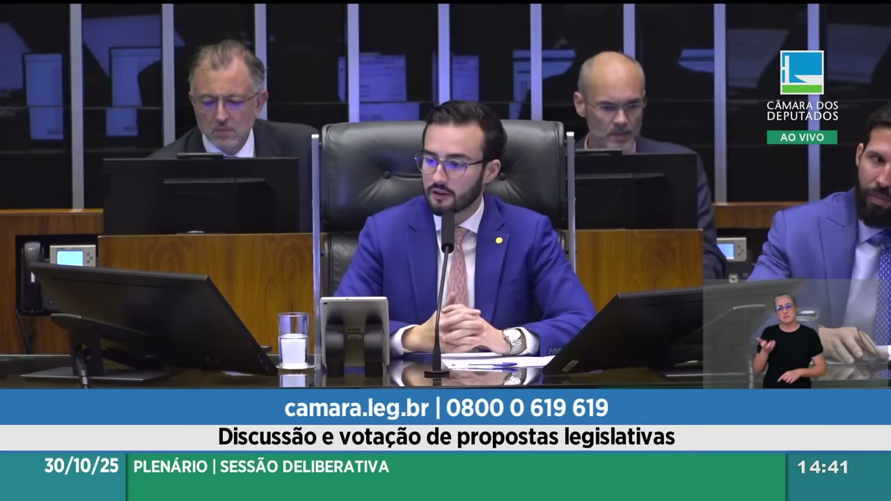Vídeo do evento em 2:05:13