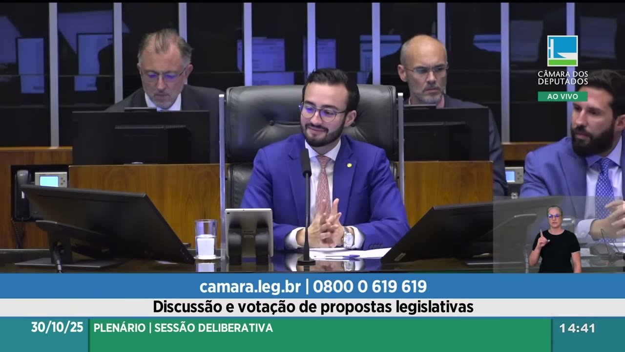 Vídeo do evento em 2:05:41