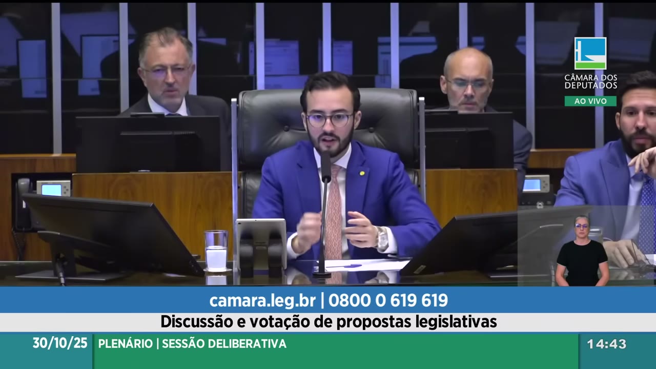 Vídeo do evento em 2:07:30