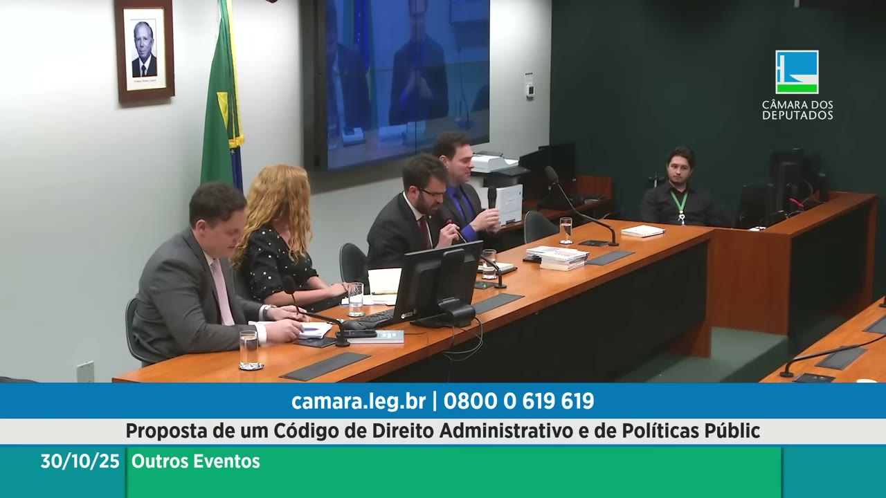 Vídeo do evento em 1:09:19