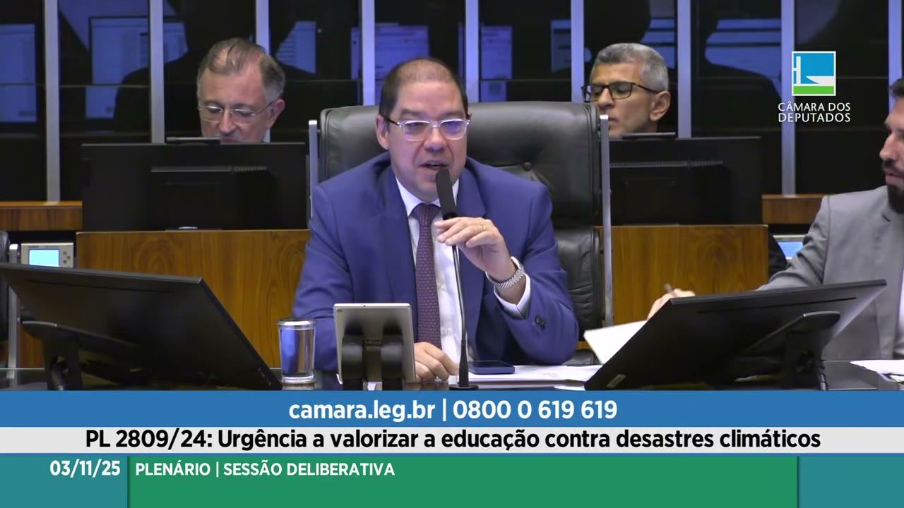 Vídeo do evento em 2:00:34