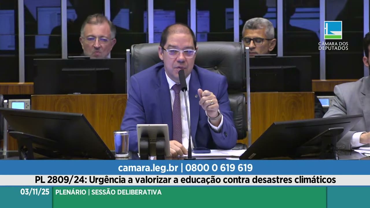 Vídeo do evento em 2:00:41