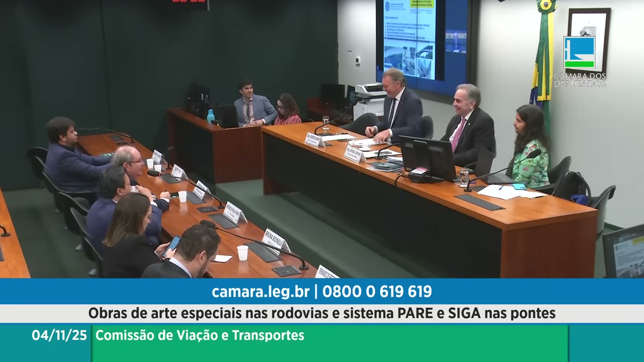 Vídeo do evento em 2:03:36