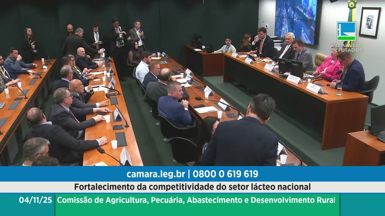 Vídeo do evento em 1:04:23