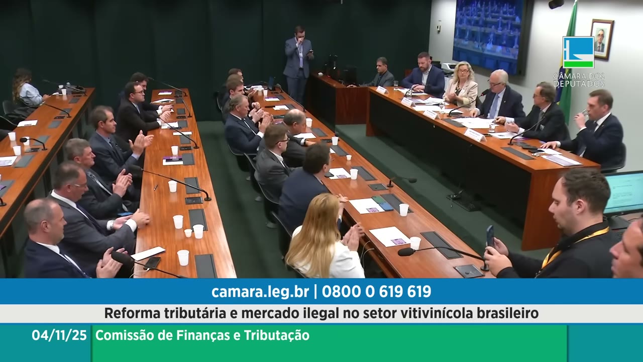 Vídeo do evento em 1:00:12
