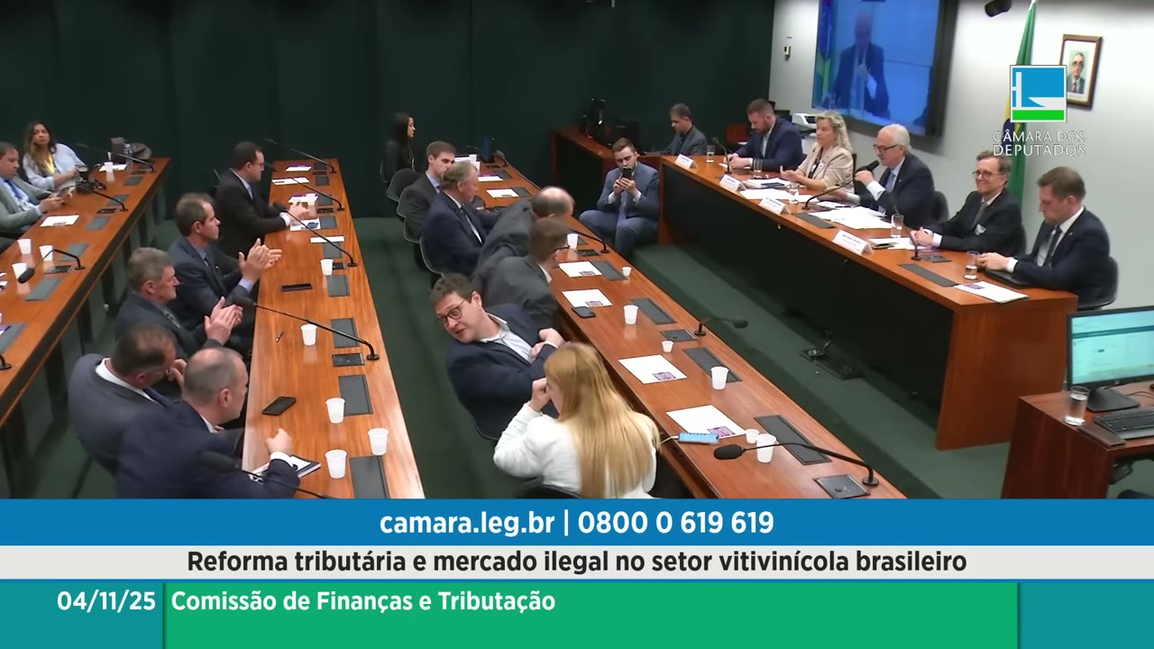 Vídeo do evento em 1:32:01