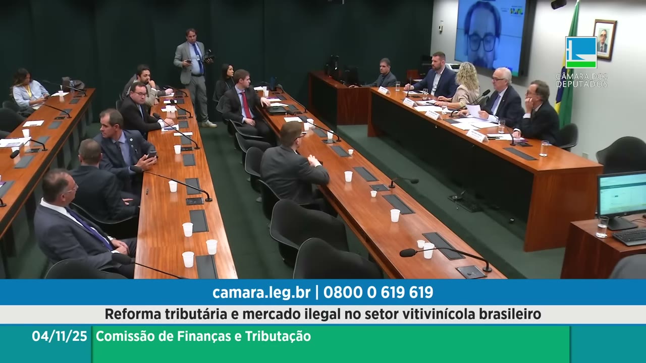 Vídeo do evento em 1:44:49