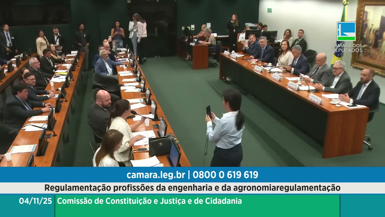 Vídeo do evento em 1:10:51