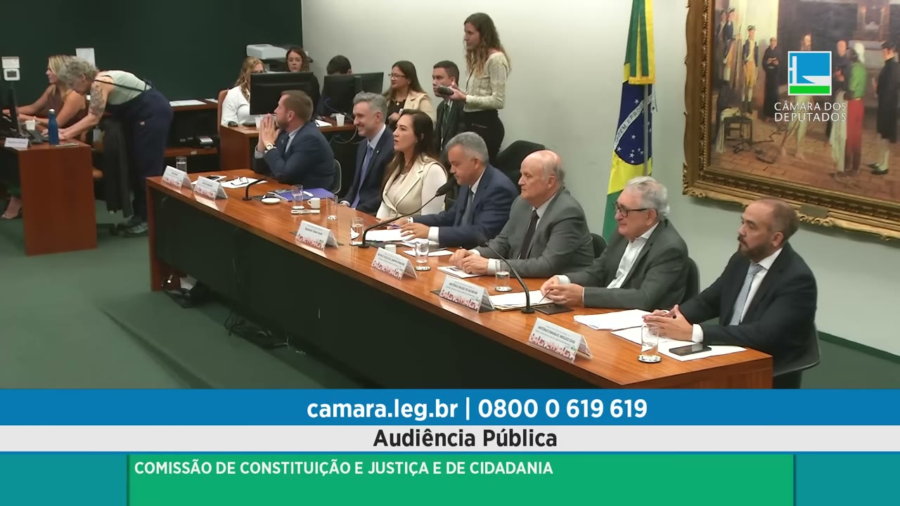 Vídeo do evento em 1:34:03