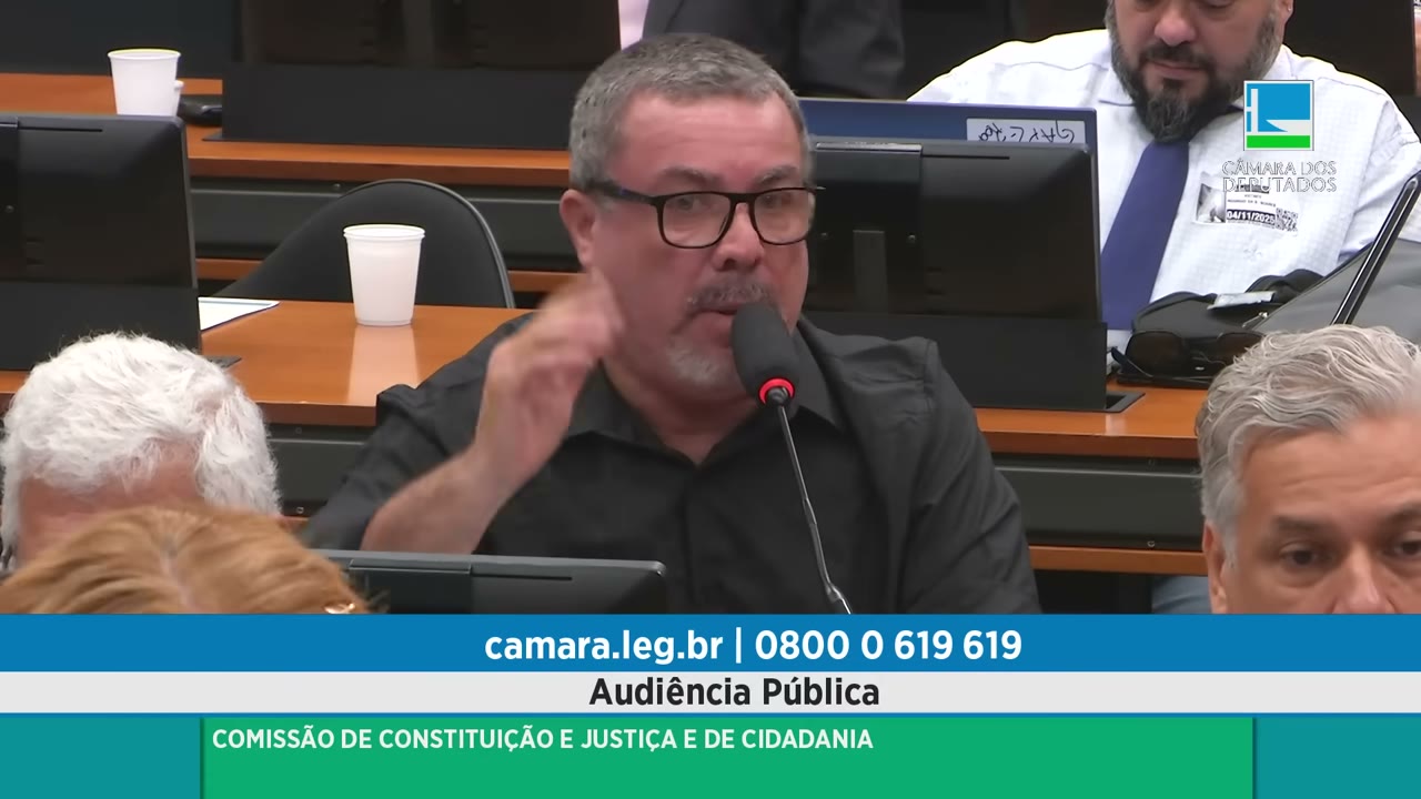Vídeo do evento em 1:45:41