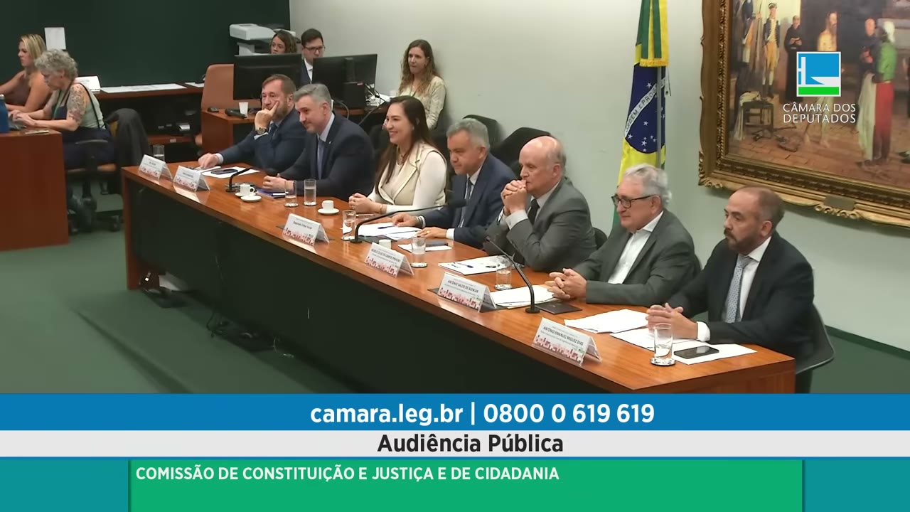 Vídeo do evento em 1:48:54