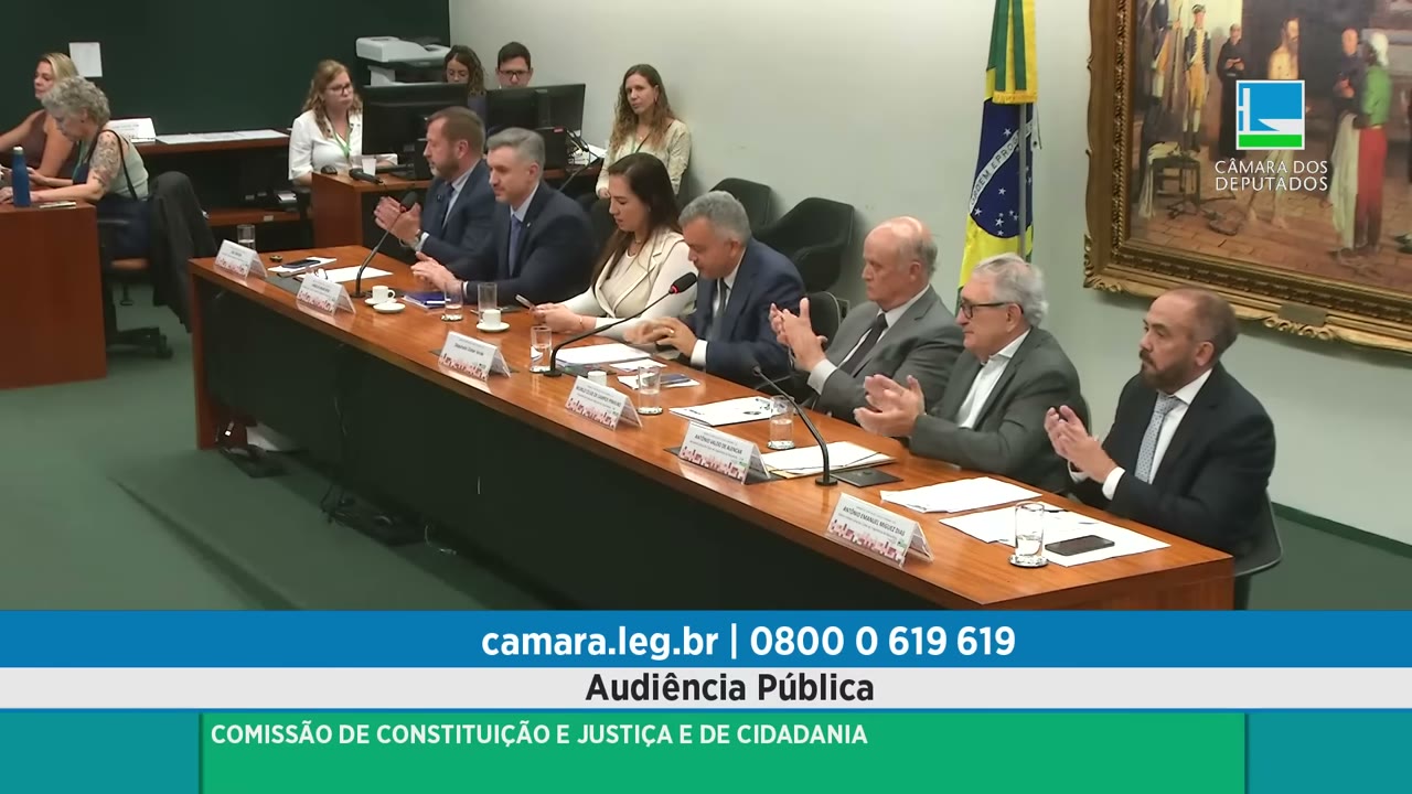 Vídeo do evento em 1:57:41