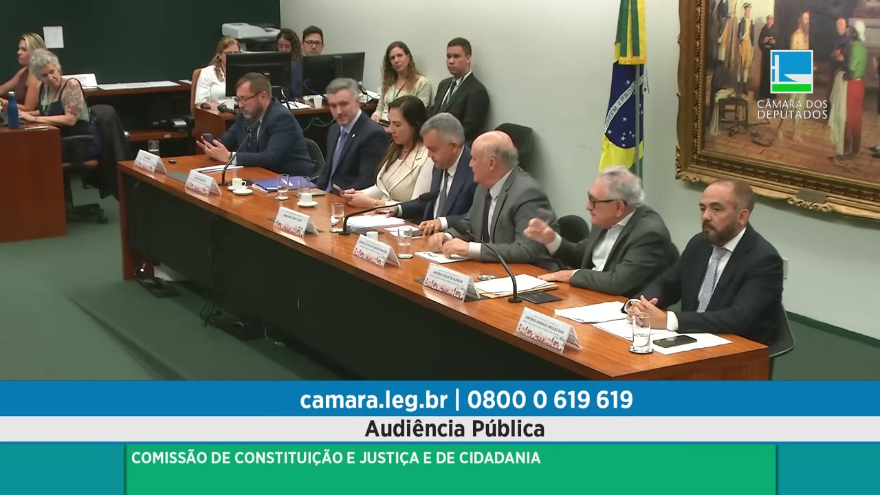 Vídeo do evento em 2:01:09