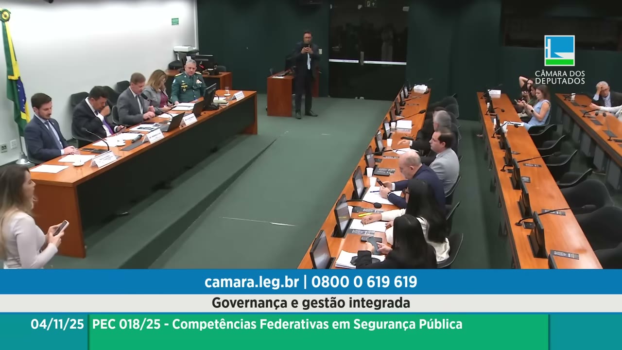 Vídeo do evento em 1:53:32