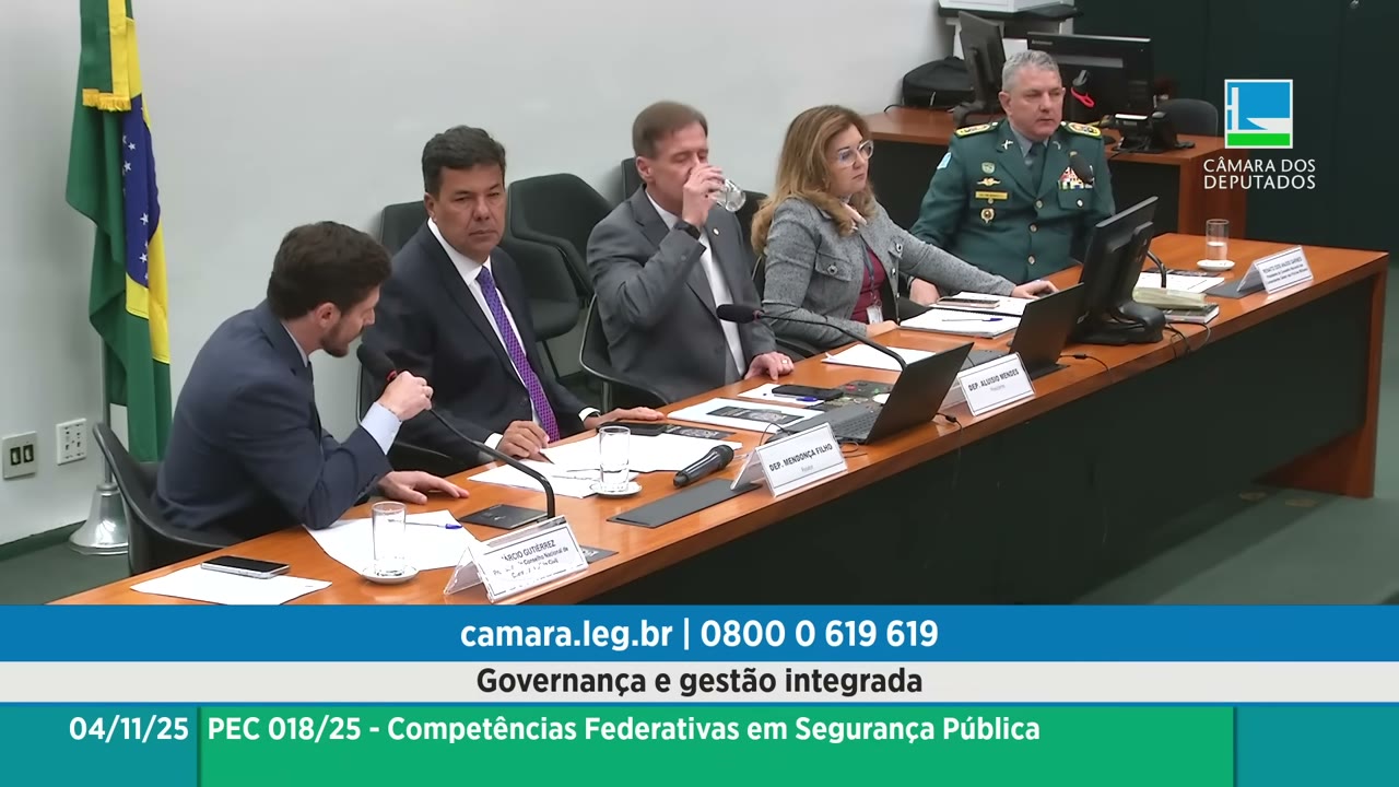 Vídeo do evento em 2:05:47