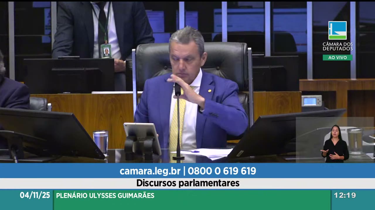 Vídeo do evento em 2:02:45
