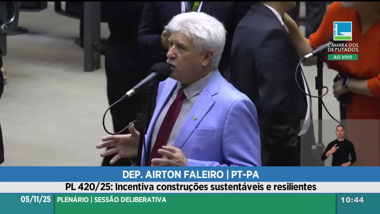 Vídeo do evento em 41:04