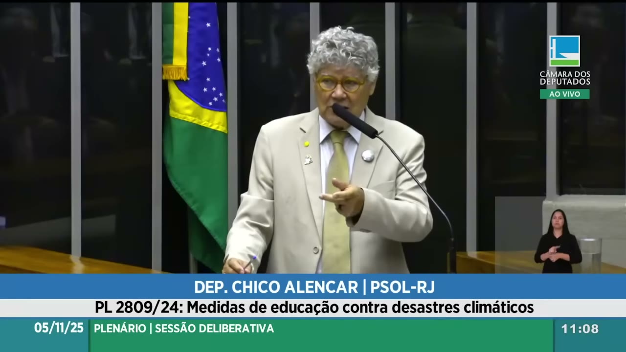 Vídeo do evento em 1:04:25