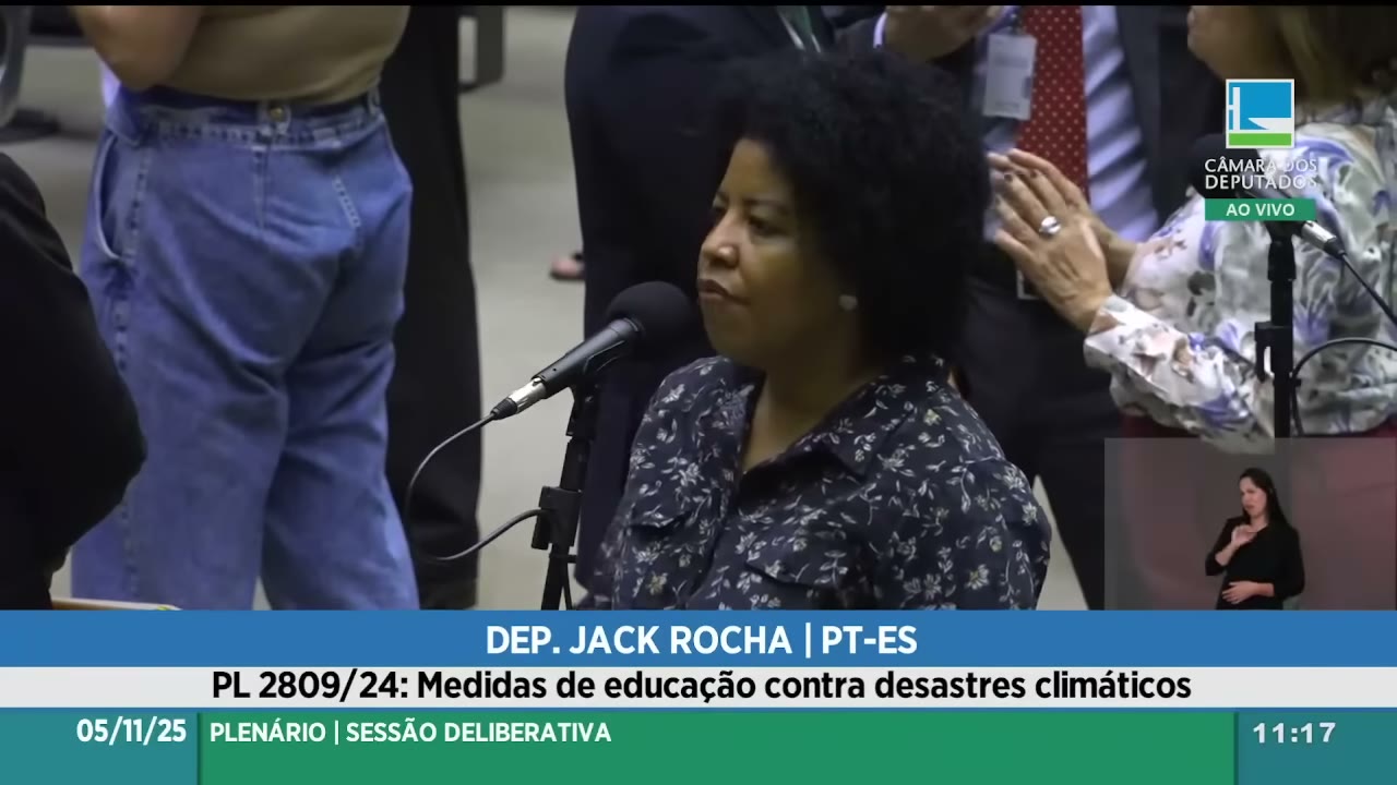 Vídeo do evento em 1:14:42