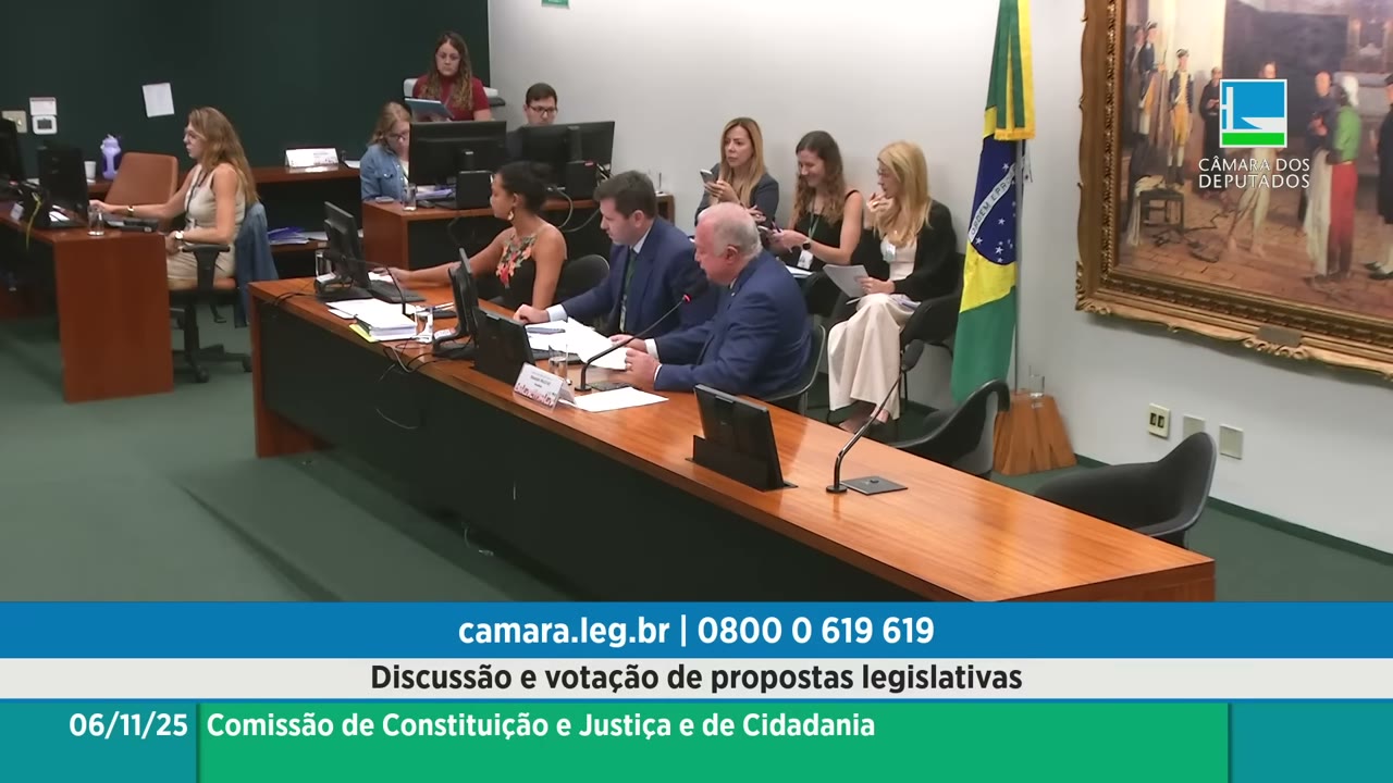 Vídeo do evento em 1:14:05