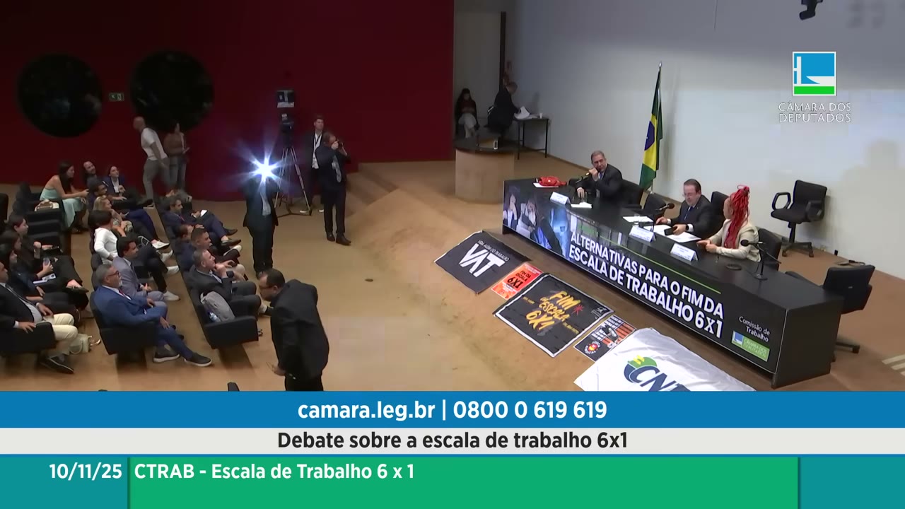 Vídeo do evento em 3:01:49
