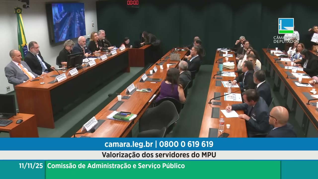 Vídeo do evento em 1:25:09