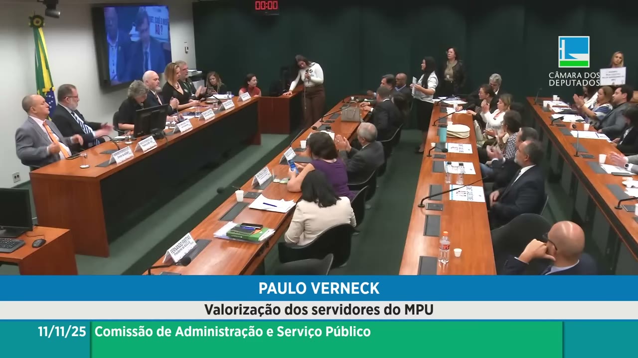 Vídeo do evento em 1:34:00
