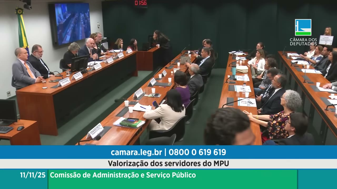 Vídeo do evento em 1:37:03