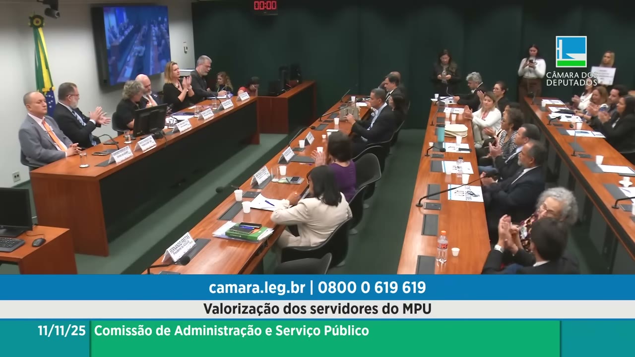Vídeo do evento em 1:39:29