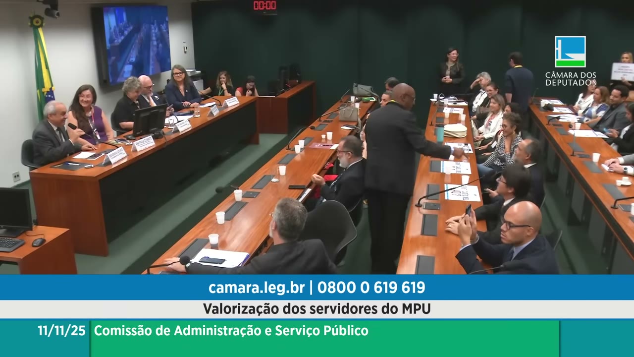 Vídeo do evento em 1:53:04