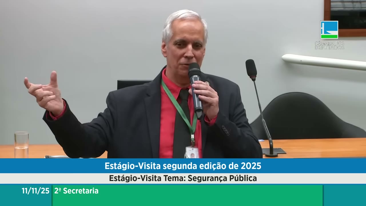 Vídeo do evento em 1:02:56