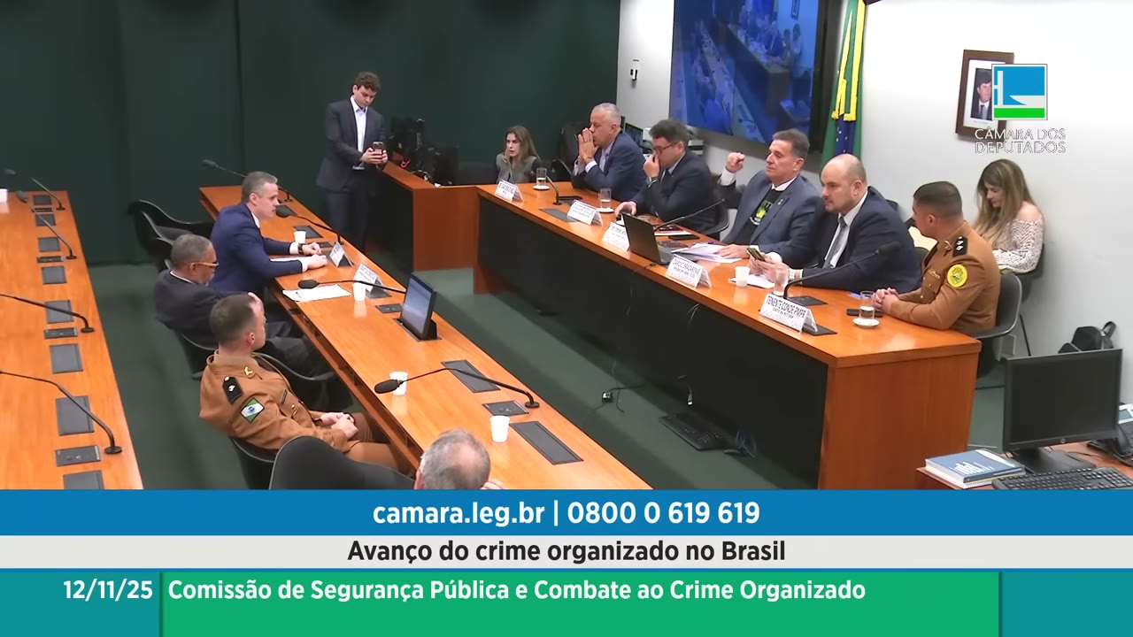 Vídeo do evento em 1:51:25