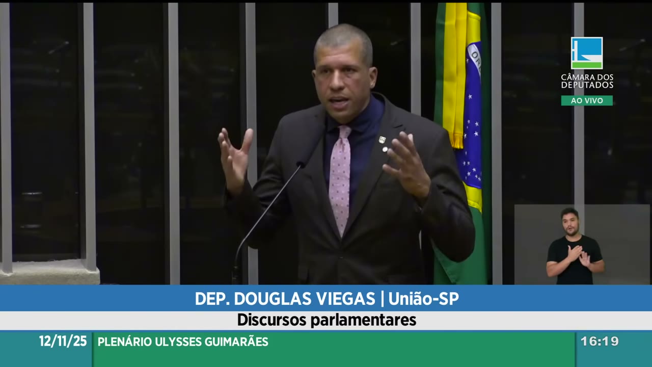 Vídeo do evento em 1:39:13