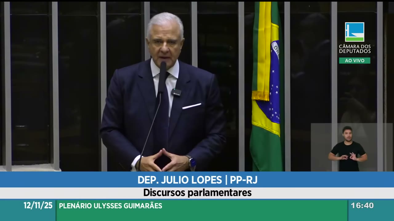 Vídeo do evento em 2:03:11